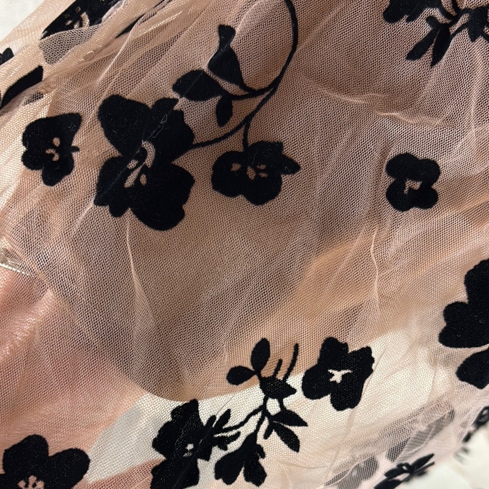 Chicwish > New with Tags 3D Posy Double Layered Midi Skirt OS - Picture 6 of 10